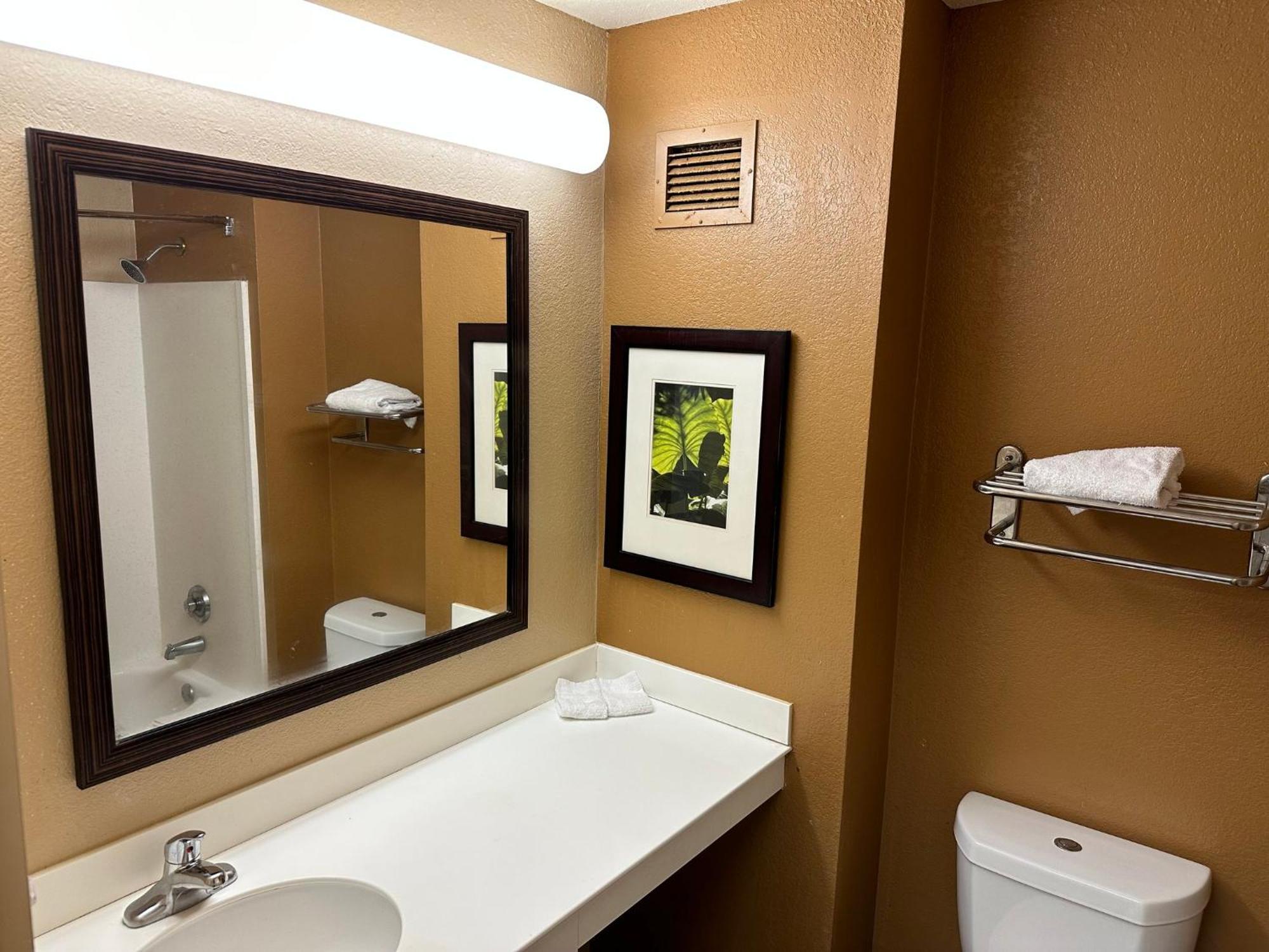 Red Roof Inn เซาท์ฟิลด์ ภายนอก รูปภาพ