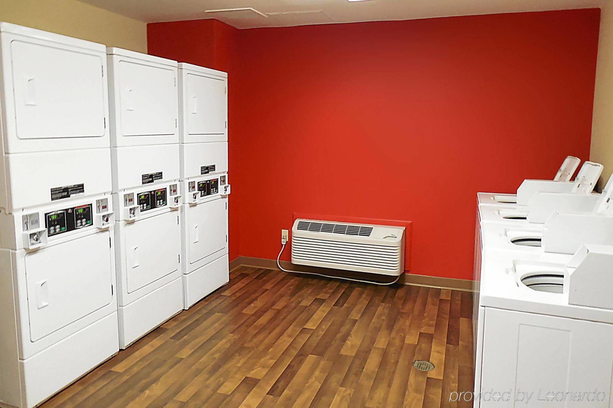 Red Roof Inn เซาท์ฟิลด์ ภายนอก รูปภาพ
